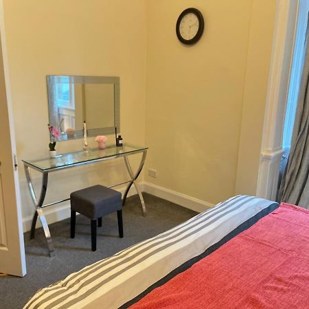 Royal Mile Mansions 2 Bedroom - Edinburgh City Centre 외부 사진